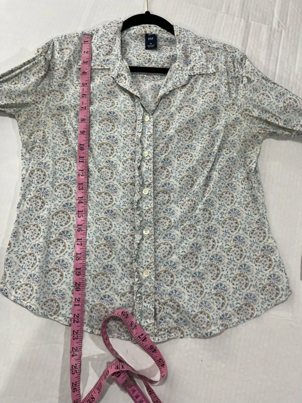 GAP VINTAGE BUTTON TOP - Picture 3 of 16